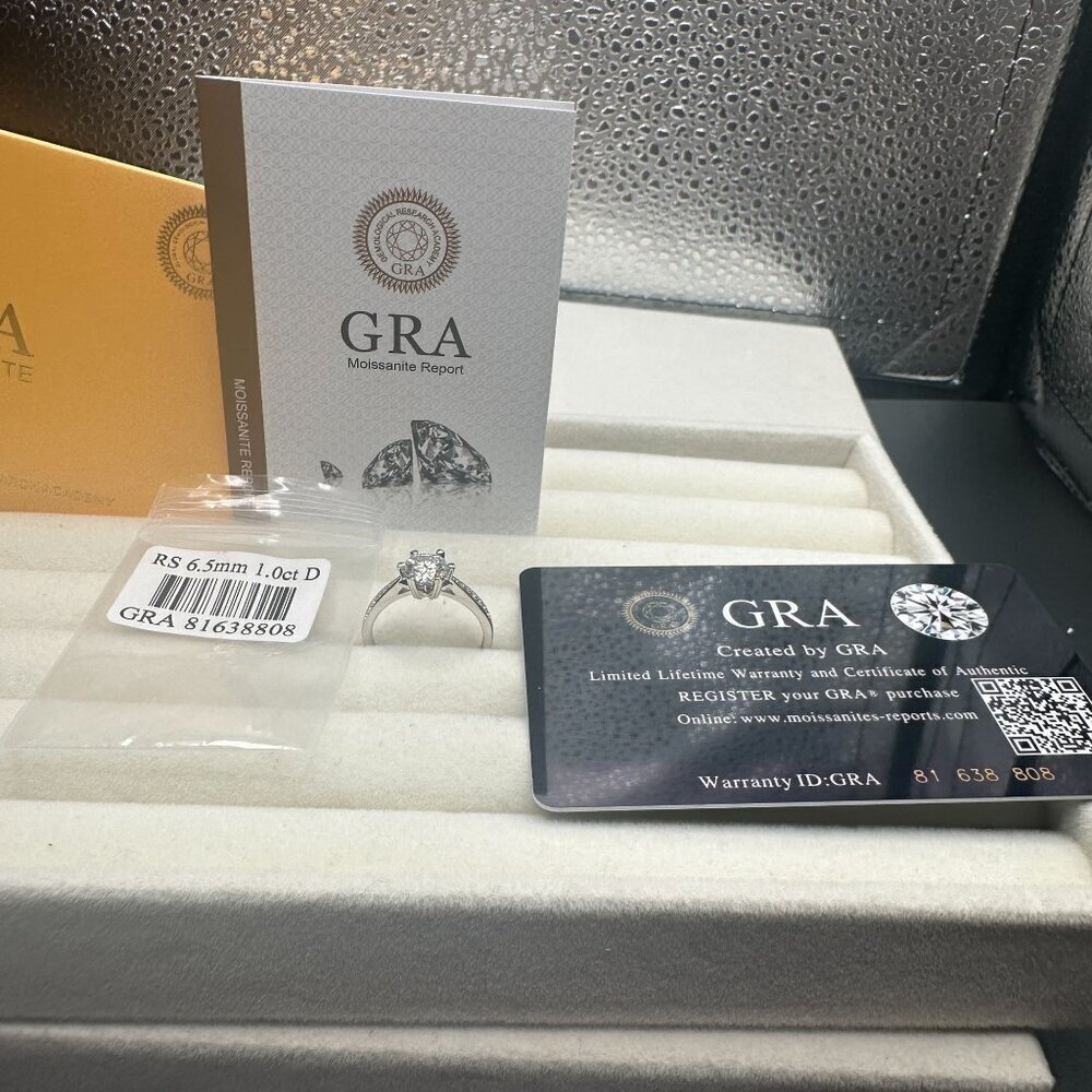 GRA Moissanite Solitaire Ring 1.0ct Sterling Silver 925 - Picture 5 of 9